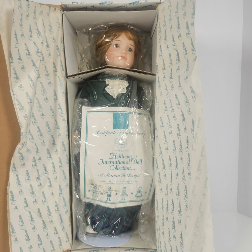 Heirloom International Doll Marian Yu Green Dress Red Hair Scottish 1991